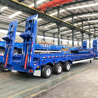 120tの荷重容量と自転ダンピング機能を持つ自転ダンピング低床トレーラー