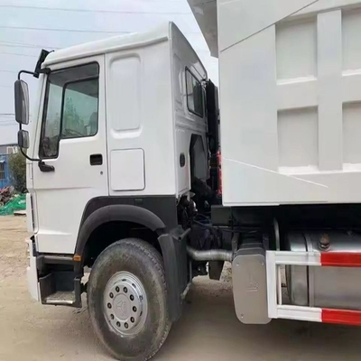 道路復旧 トラック 道路トレーラーAQZ134セグメント重型トラック HOWO 8X2用の破棄機