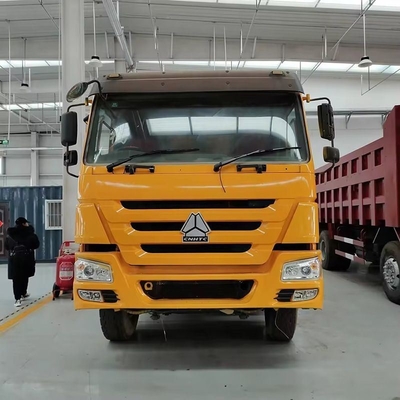 非常な状態 シノトラック HOWO 6X4 10 タイヤ 12r22.5 ユーロ2/3 輸送 大型貨物