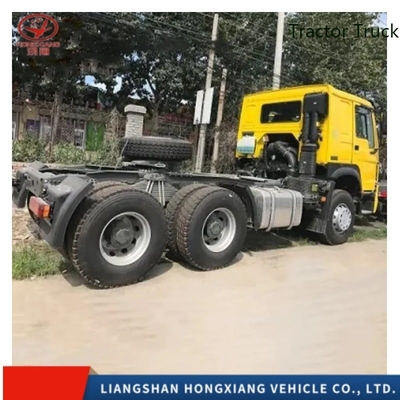 高馬力の力のある強力なモデルホハン トラクターヘッド 4X2 6X4 HOWO トラクタートラック