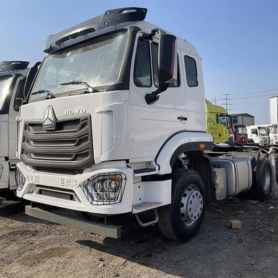 FAW Tian V トラクターヘッド 手動窓とエンジン容量&gt;8Lの強力なトラック