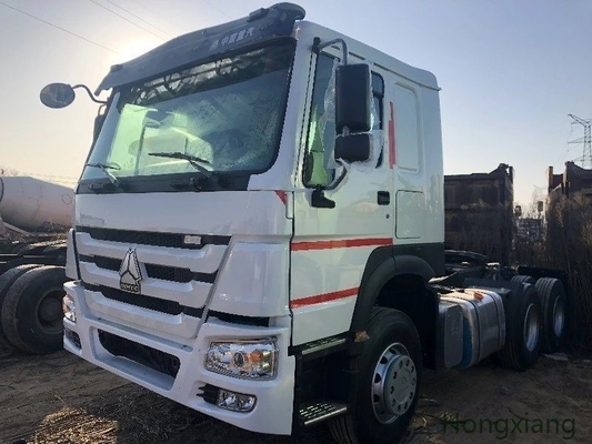 高信頼性 HOWO 6X4 371HP 375 トラック トラクターヘッド 8.2トンの負荷容量