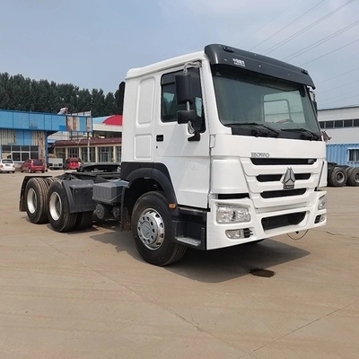 GCC認証の強力なHOWOトレーラートラック FAW Tian V トラクターヘッドを開け