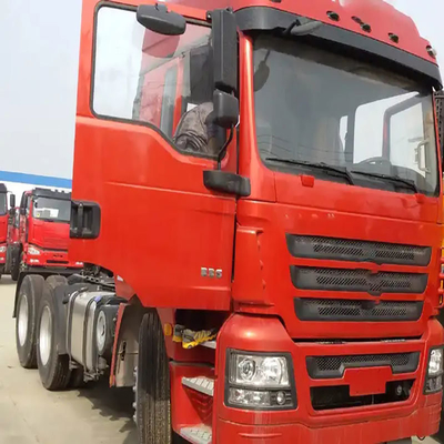 良好な状態 中古 Sinotruk HOWO 6X4 トラクター トラック ヘッドとエアサスペンション 運転席