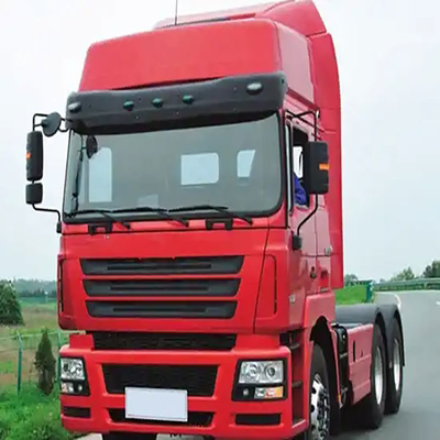 中国製のチェンロンH7 4X2 トラクター トラック 負荷容量8.2トン GCC認証