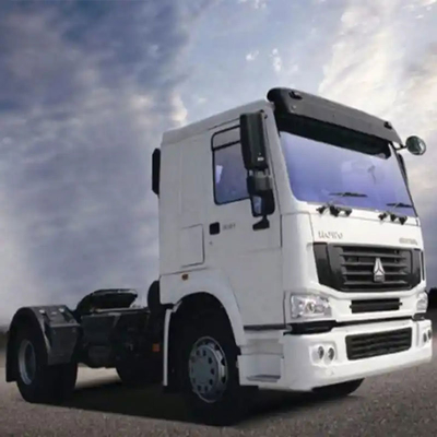 超性能 中古車 ドイツ 自動車 トラクター トラック 総車両重量 5001-10000 kg