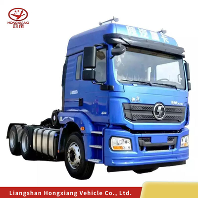 Sinotruk HOWO トレーラーヘッド トラクター トラック エンジン容量&gt;8L 耐久設計