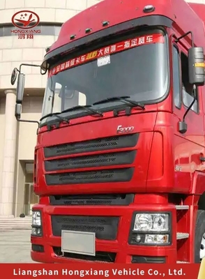 6×4 駆動ホイール HOWO トラクター トラック 強力なパワーとシート