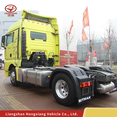 Sinotruk HOWO トラクター 運転席とエアサスペンションの良い状態のダンプトラック
