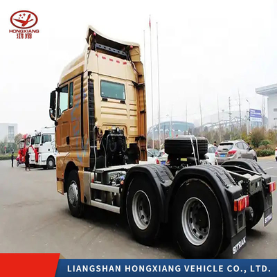 重荷トラックセグメント ディーゼル HOWO トラクターヘッド トラック エンジン容量 &gt;8L