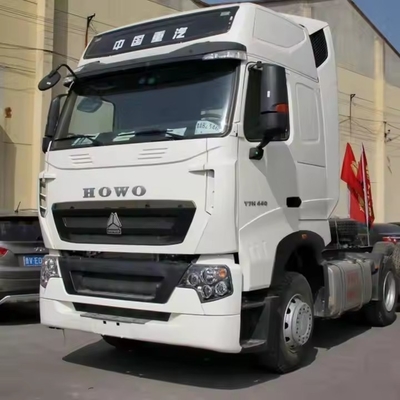 シノトルク HOWO T7 6X4/8X4 A7/T7 10/12 ホイラー 18-25cbm 重荷タンカー/貨物トラック