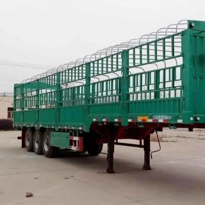 1年 販売後サービス 貨物車型 畜産輸送機 牛のフェンス付きセミトレーラー